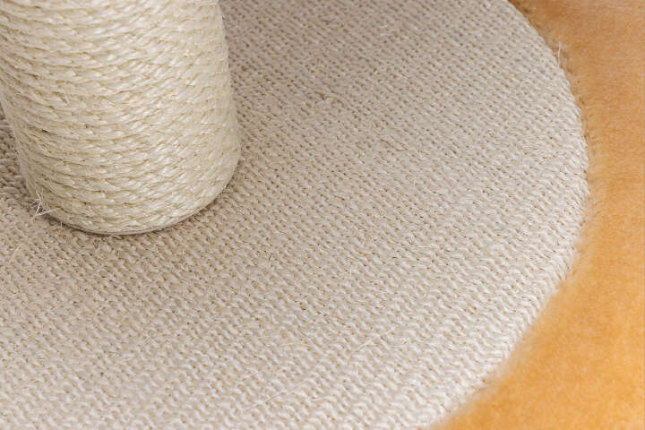 KARLIE Kratzbaum Trend Line Banana Leaf II